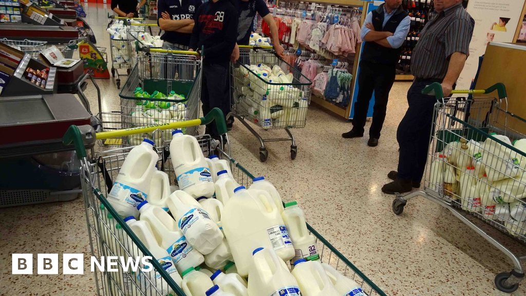 Milk protests at supermarkets in Kilmarnock and Ayr BBC News
