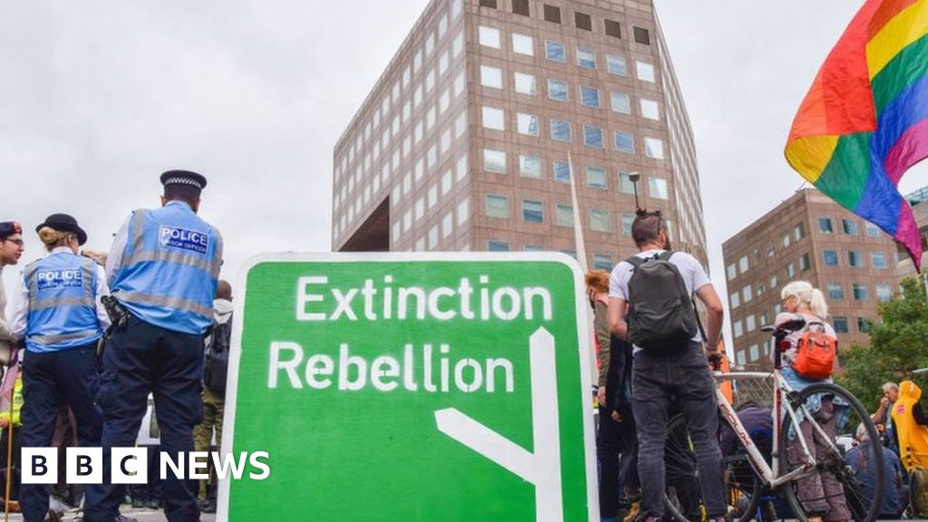 What is Extinction Rebellion and what does it want? - BBC News