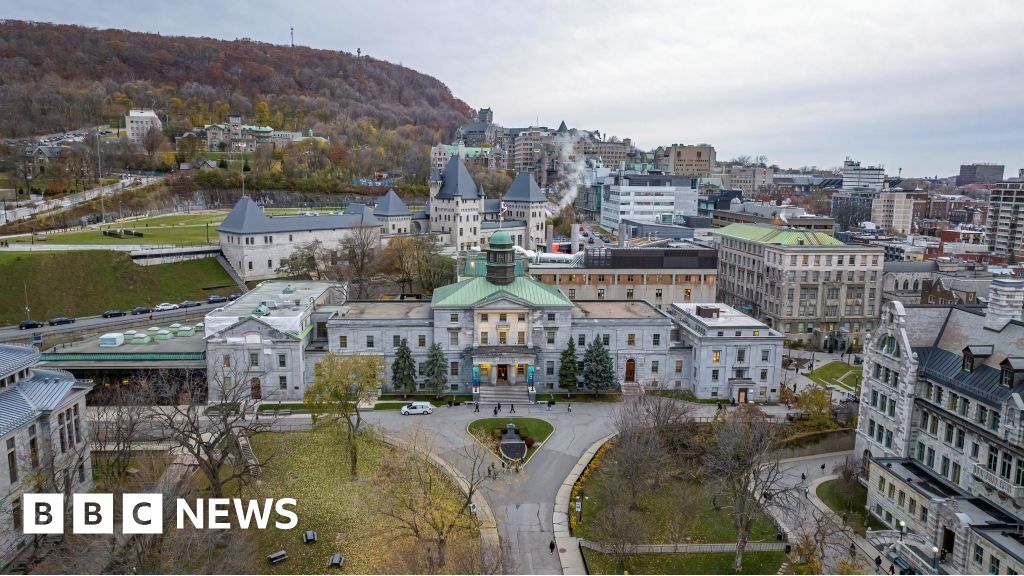 Quebec to raise fees and mandate French at its universities