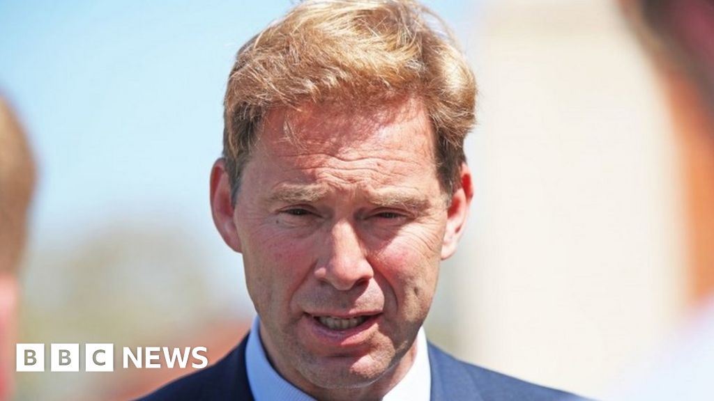 Senior Tory MP Tobias Ellwood readmitted to parliamentary party