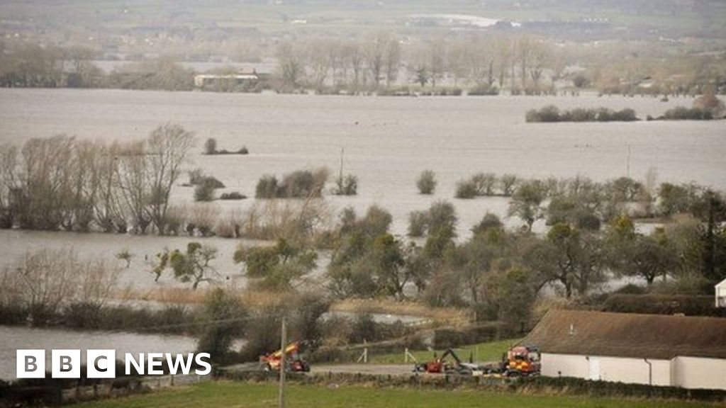 Somerset Levels Flooding Trigger Points To Start Ea Response Bbc News 