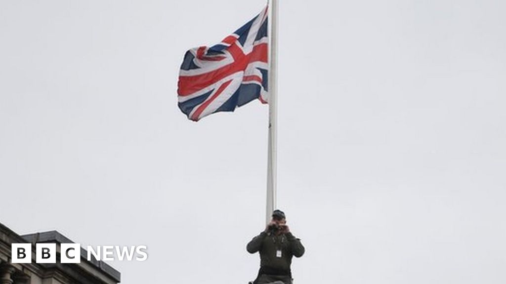 Queen’s funeral: Flags to fly at full-mast as mourning period ends