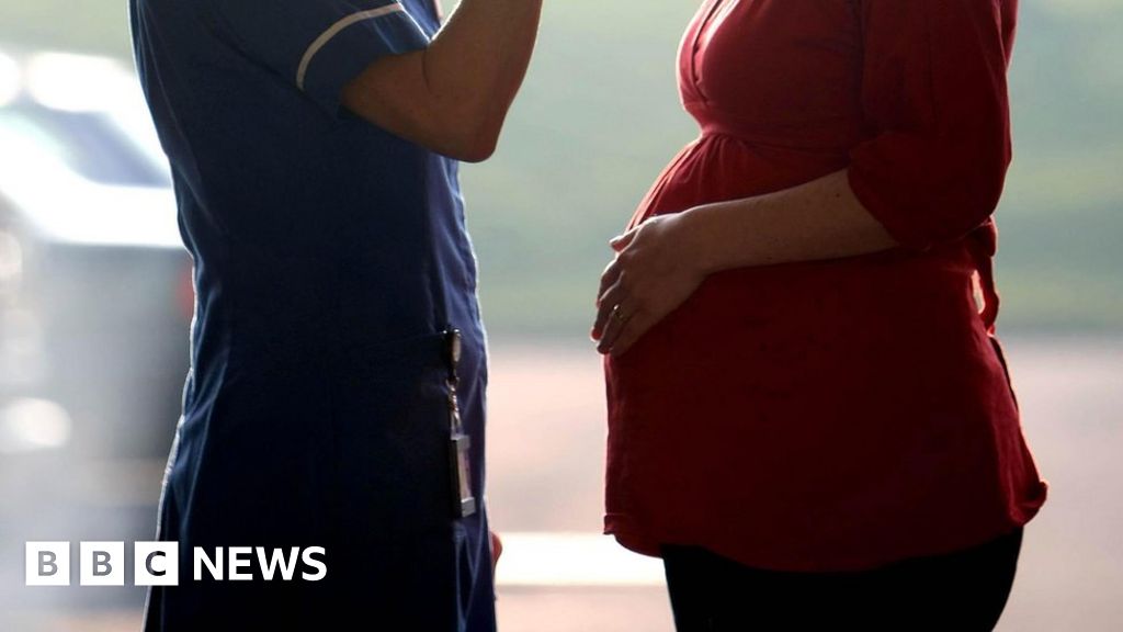Cambridgeshire: Maternity units improve at two hospitals