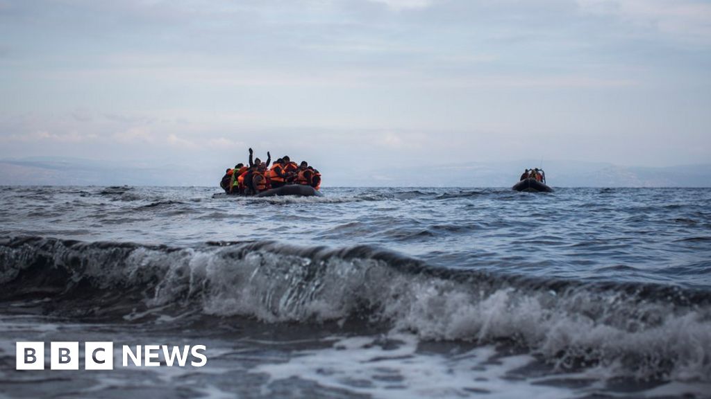 Migrant Crisis 13 People Drown As Boat Capsizes Off Greece Bbc News