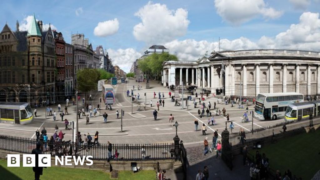 Dublin City Council plans car-free zone in city centre - BBC News