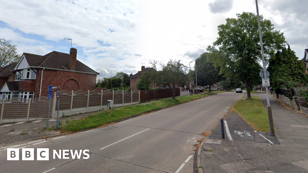 Cyclists Seriously Injured in Separate Crashes Leicester, Devon