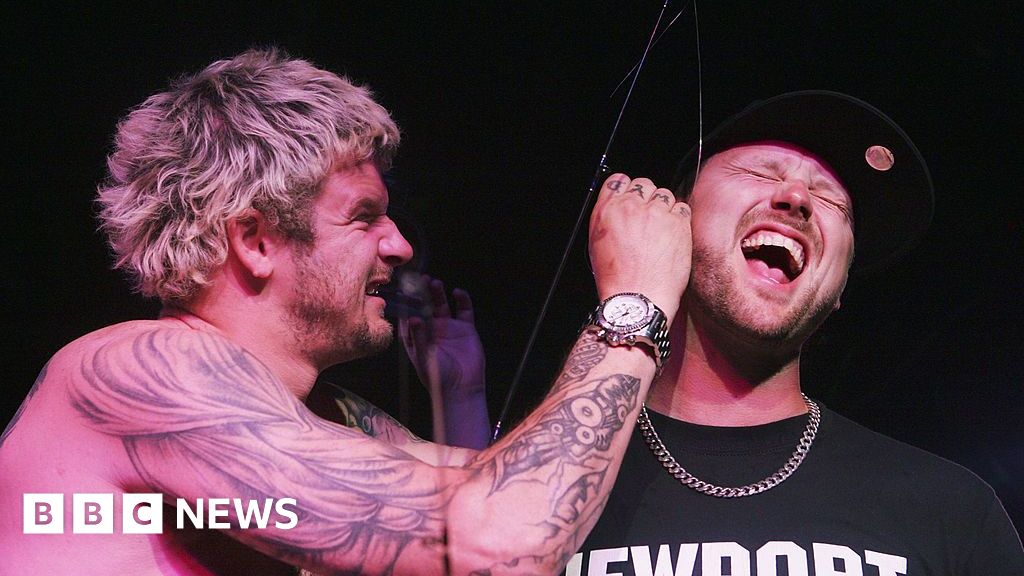 Addiction meant sobriety or six feet under, says TV star