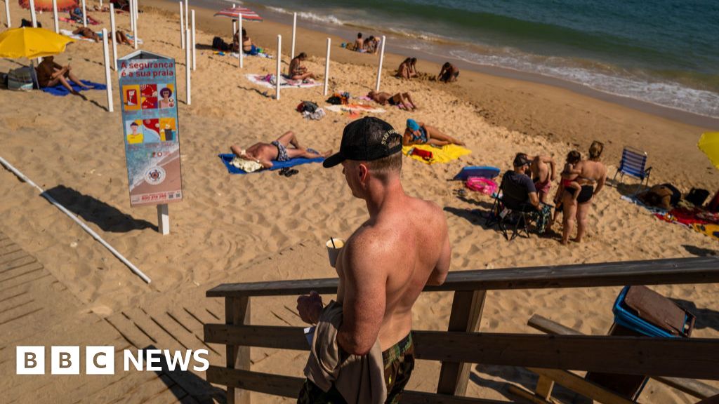 Cover up or pay a fine, Portugal's Albufeira warns