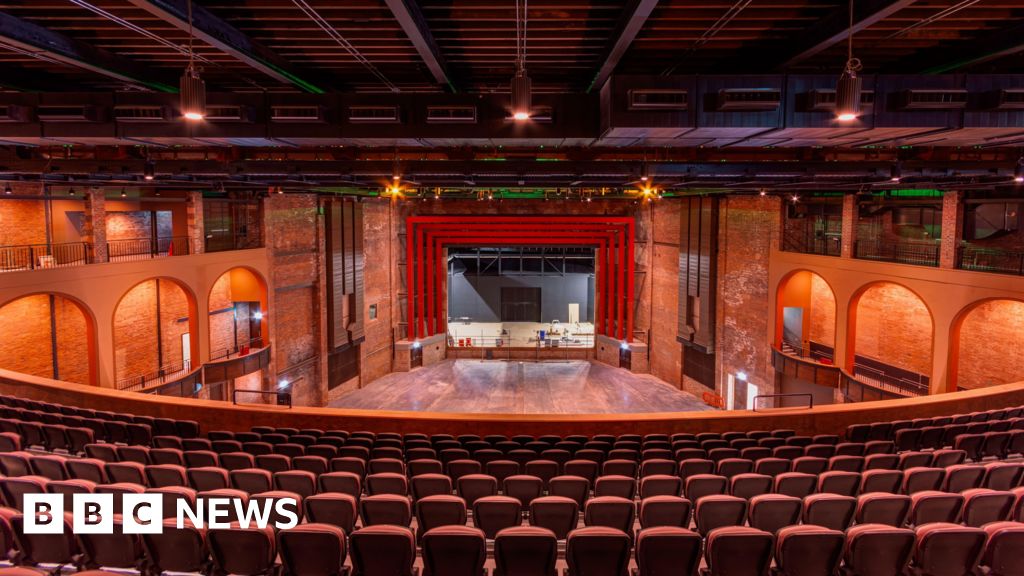 Bradford Live: First look inside new entertainment venue - BBC News