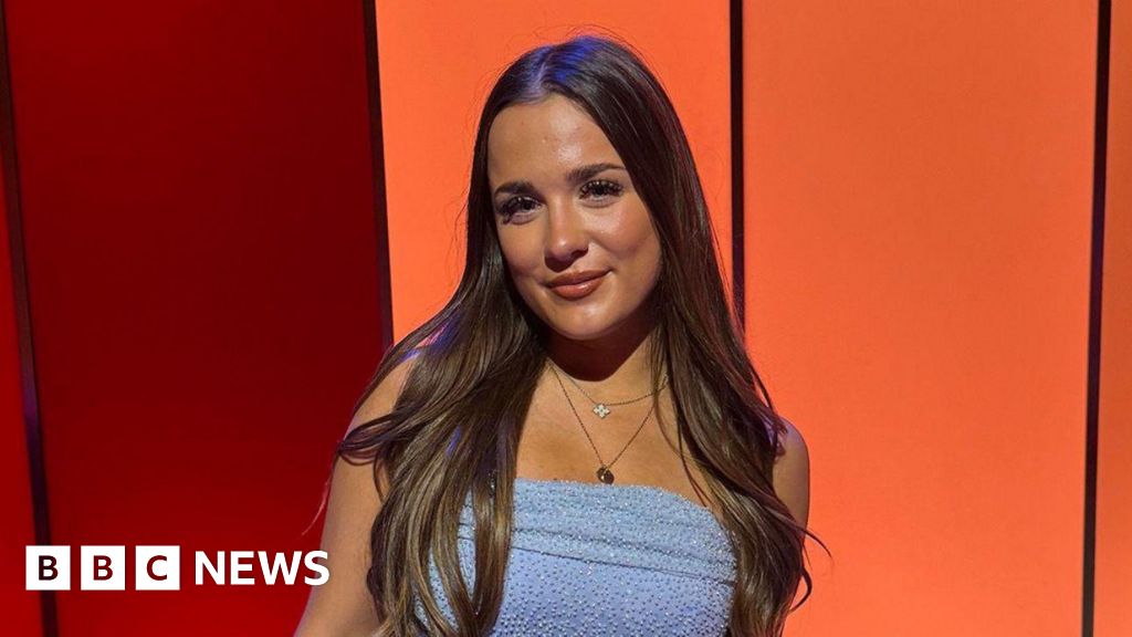 Hotel manager quits job after £1m TV gameshow win