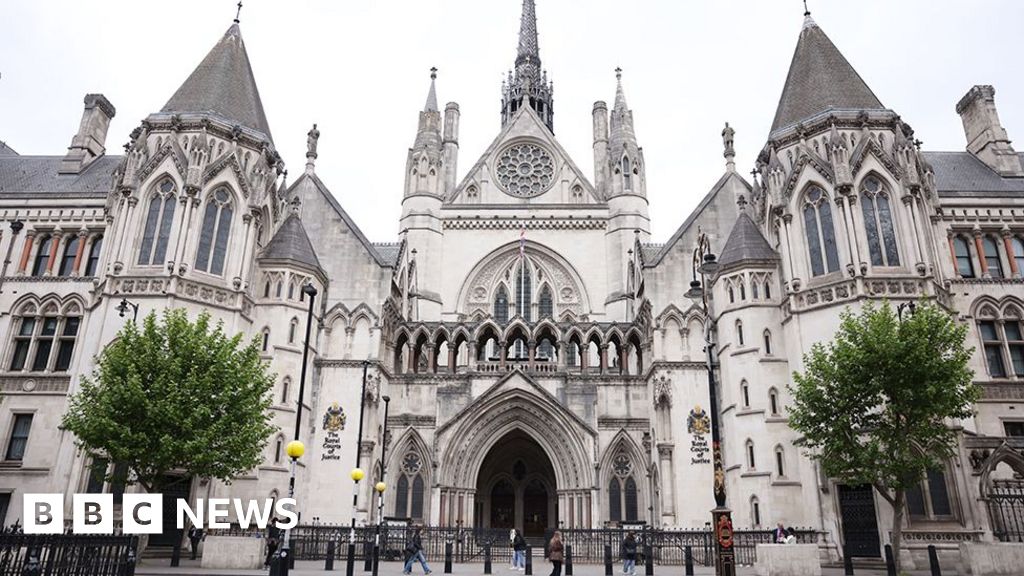 Woman jailed for lying about £3m Lincolnshire hospital claim