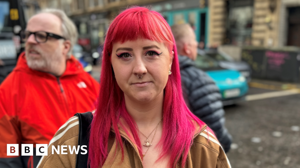 Business owners 'heartbroken' after retail units destroyed in Glasgow fire