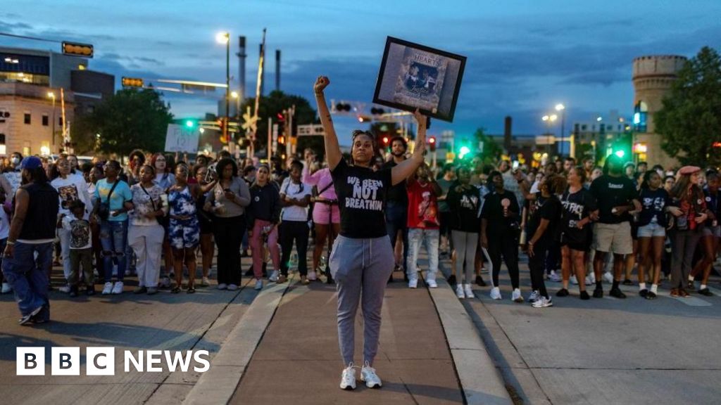 Wisconsin officials open investigation into police killing of Corey Ruiz