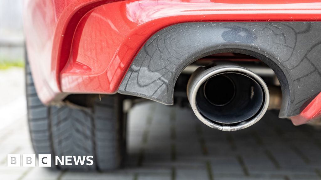 Carmakers go on trial over 'dieselgate' emissions cheat claims