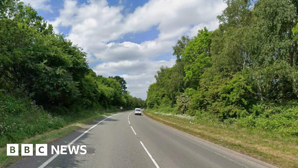 Man dies after being hit by van on A57 near Worksop