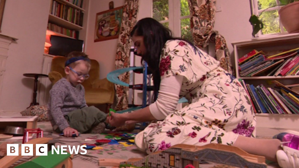 ‘NHS nursery closure could mean I can’t do my job’