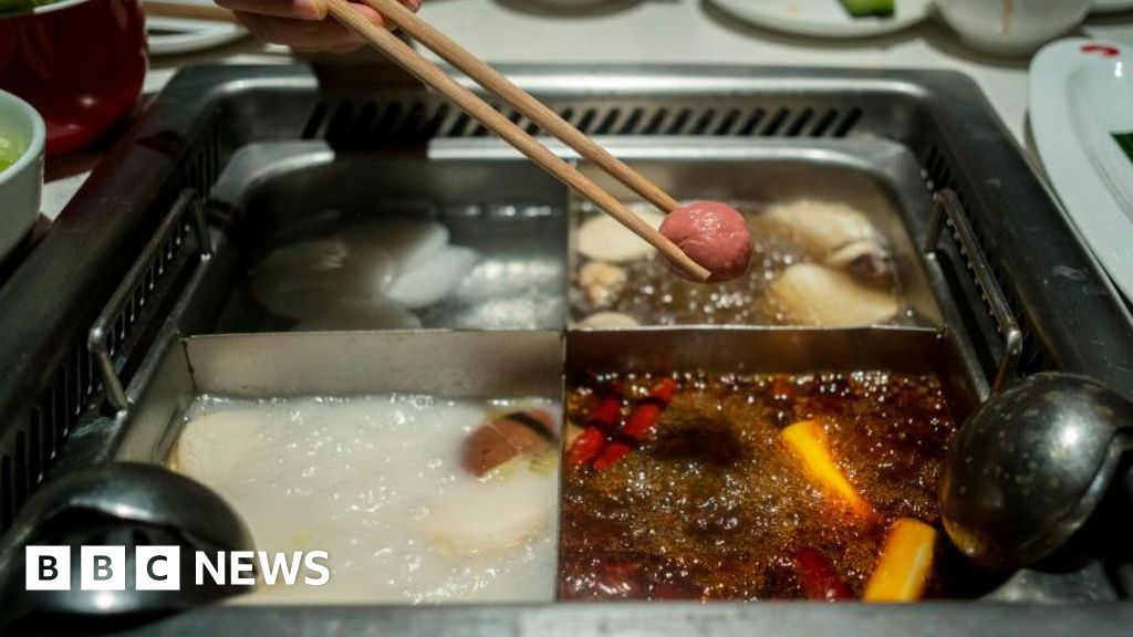 Haidilao compensates diners after youngsters urinate in soup