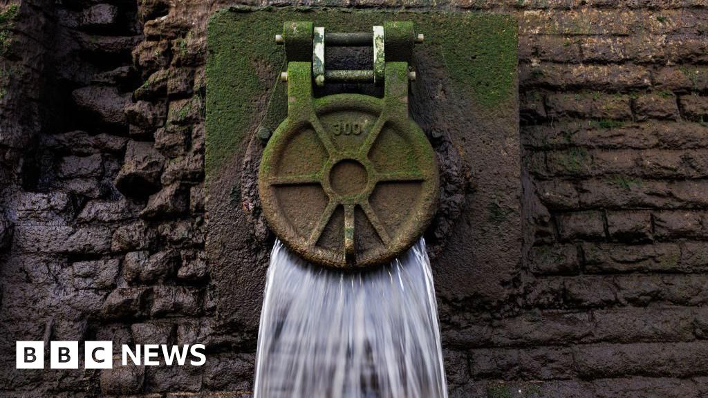 Thames Water: Sewage spills soar as debts swell