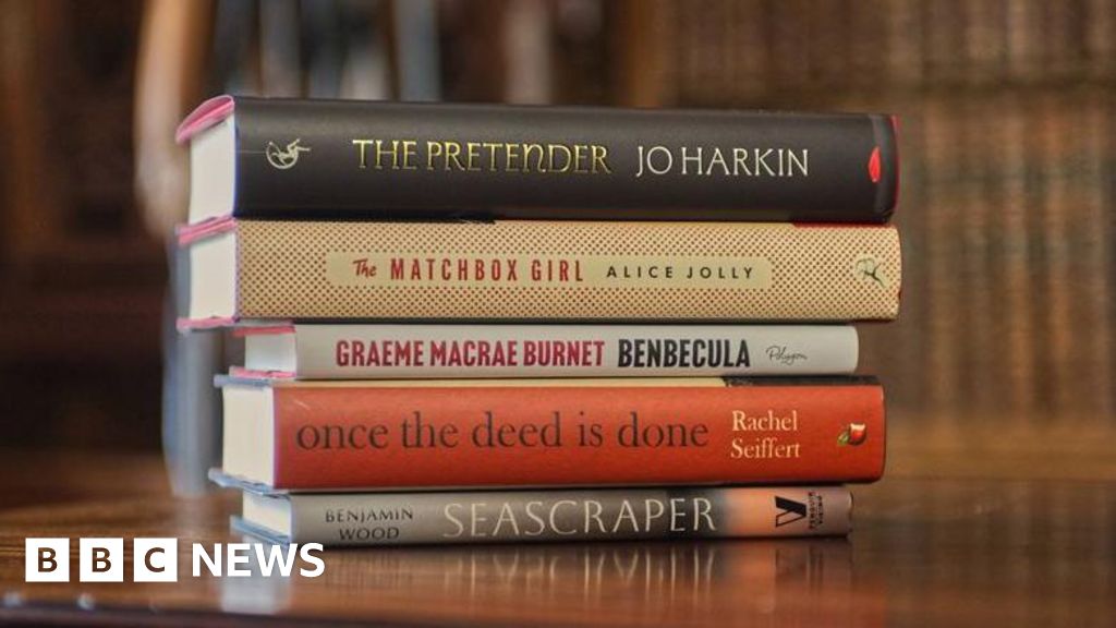 Five authors in the running for historical fiction prize