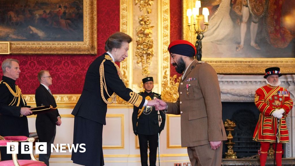 Man who established Sikh soldier memorial made OBE