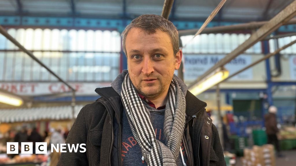 bbc.co.uk - Olivia Courtney-Ashton - Huddersfield Open Market traders fear for future under revamp plans - BBC News