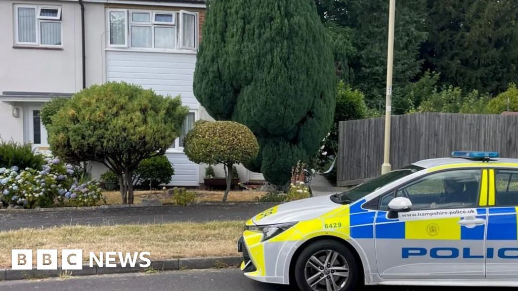 Romsey: Woman's Sudden Death Not Suspicious Say Police