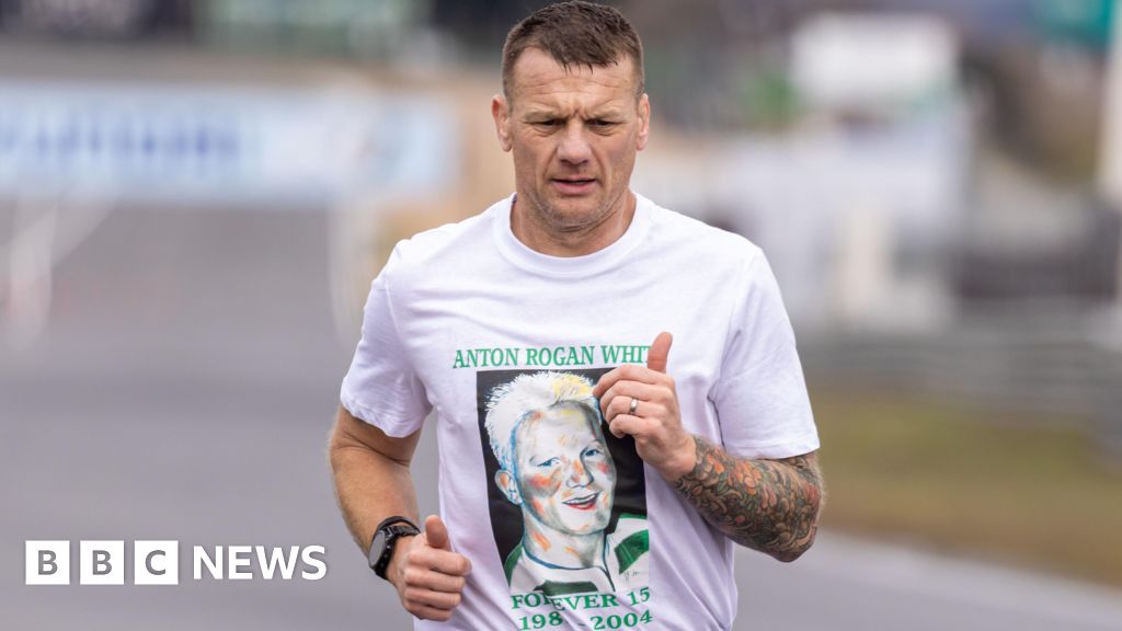 I ran marathons on seven continents in a week in memory of my brother