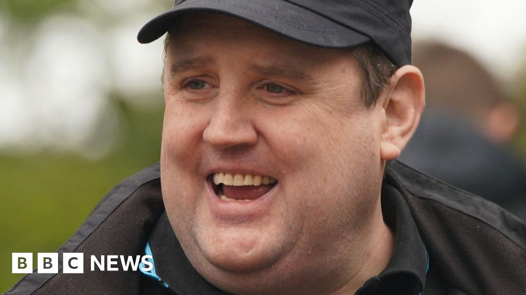 Peter Kay defends ejecting 'disruptive' hecklers