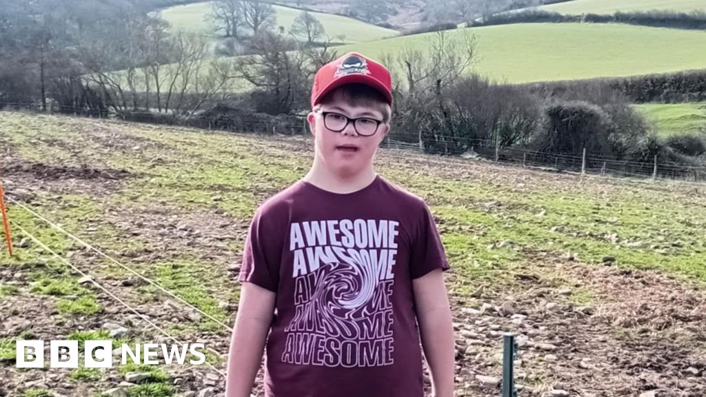 Trampoline park 'kicks out' boy with Down's syndrome