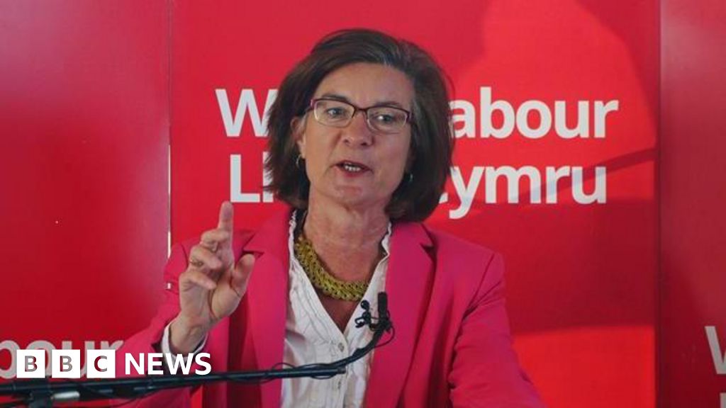 First minister of Wales to 'call out' UK Labour welfare cuts
