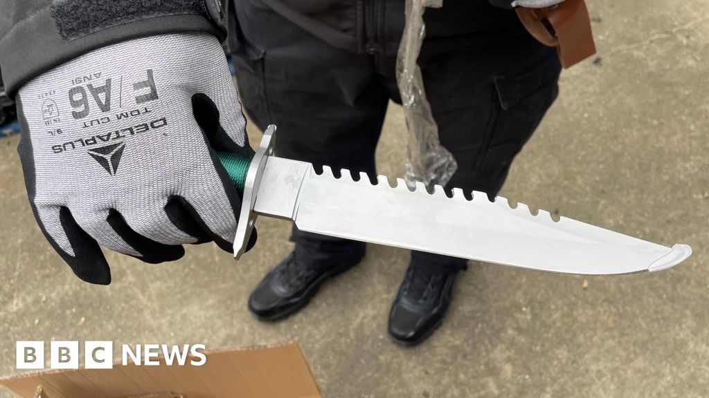 Knife wholesaler surrenders 35,000 'zombie' blades