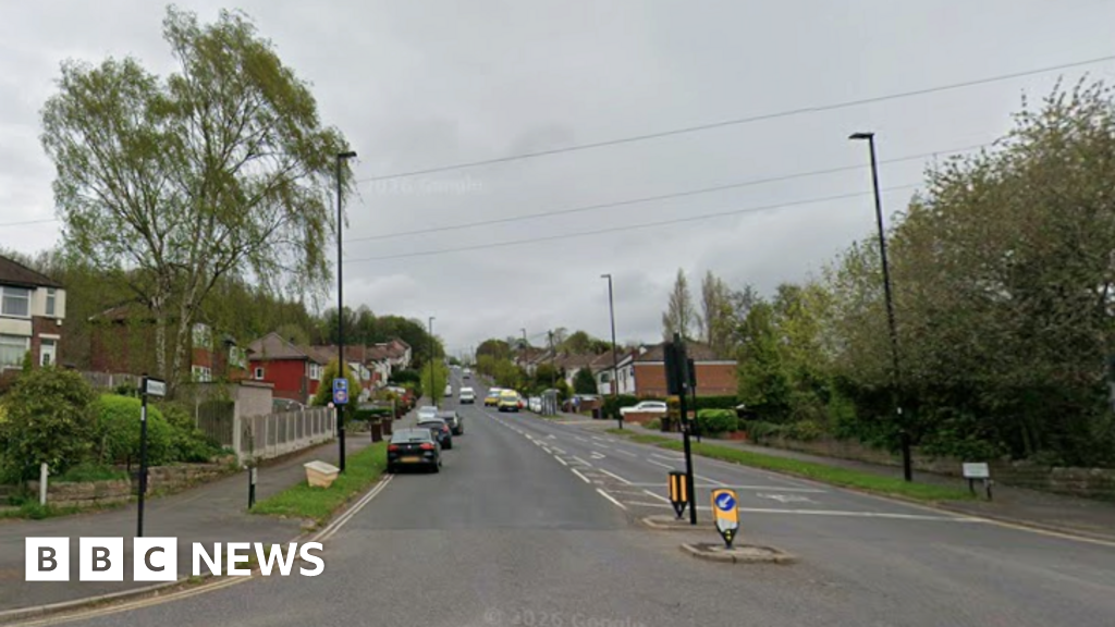 bbc.co.uk - Andrew Jackson - Hunt for Sheffield arsonist who tried to set fire to house
