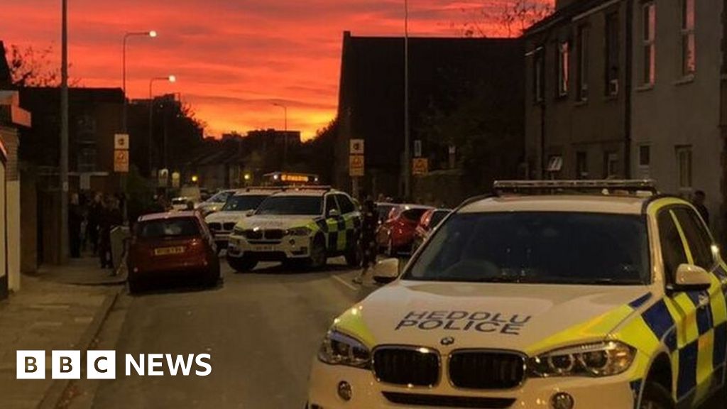 man-arrested-after-boy-stabbed-in-adamsdown-cardiff