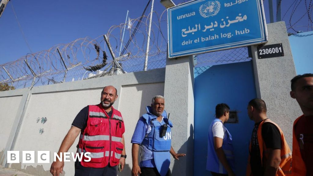 UNRWA claims: UK halts aid to UN agency over allegation staff helped Hamas attack