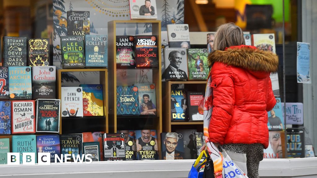 bbc.co.uk - Jasmine Ketibuah-Foley - Are hardback books things of 'great beauty' or a dying art?