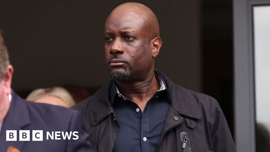 Croydon tram crash: Passengers flung before fatal impact, trial told