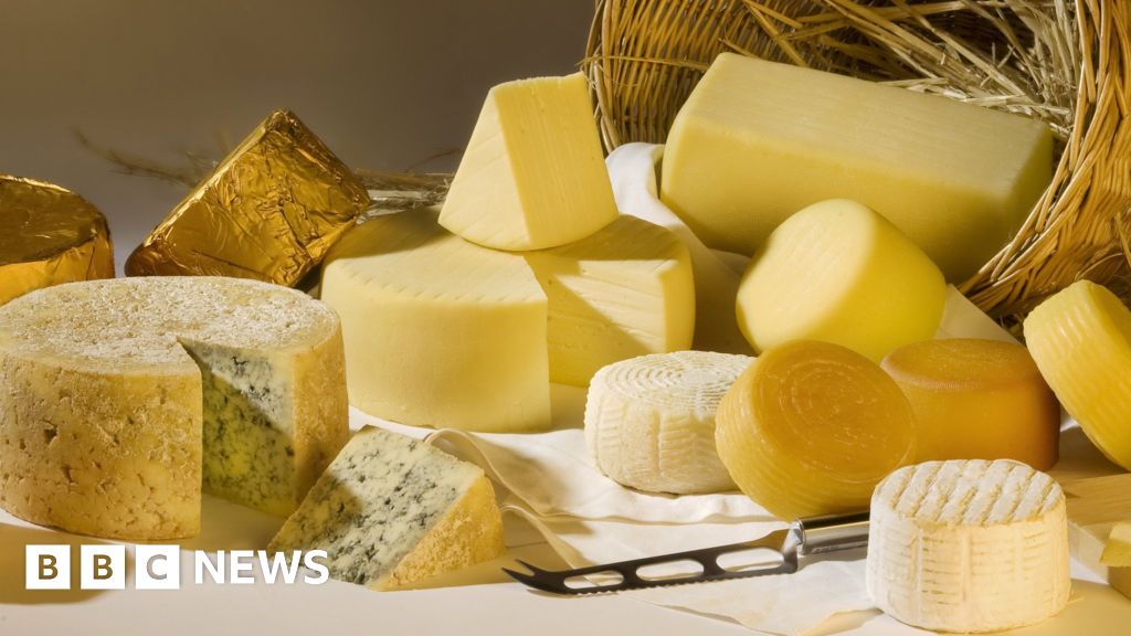 Public Health England Advice To Eat More Fat Irresponsible Bbc News 