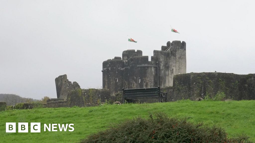 Labour feel the heat in crucial Welsh by-election test