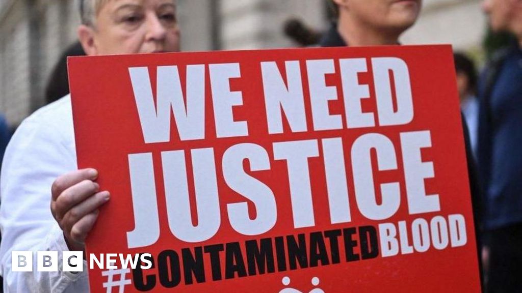 Infected blood victims say they are losing faith as inquiry hearings restart