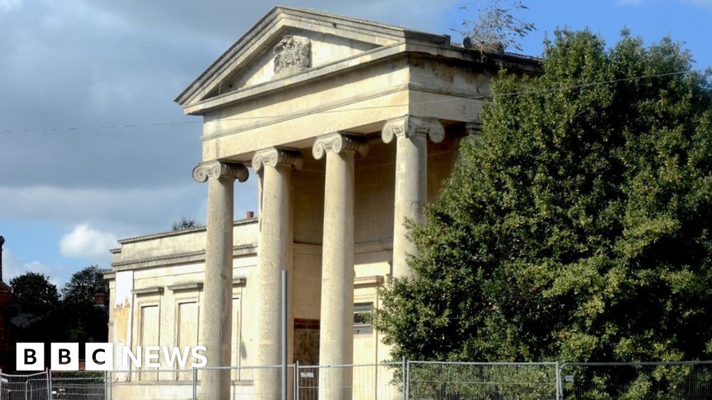 Creative ideas sought for new Wiltshire Museum home in Devizes BBC News