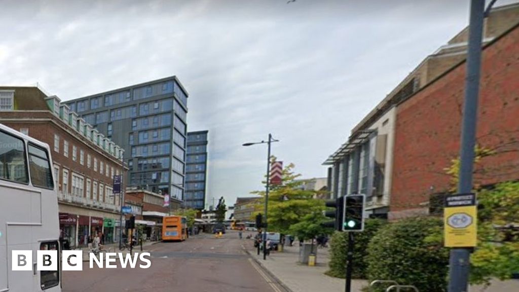 Woman Hit By Bus In Norwich Suffers Life-threatening Injuries - BBC News