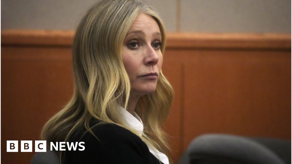 Gwyneth Paltrow ski-crash jury deliberates over who crashed into whom