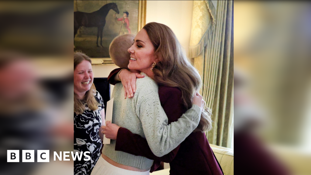 Kate hugs young girl with cancer at Windsor Castle