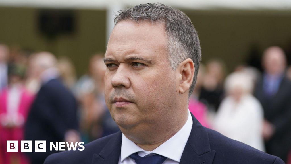 Ex-senior detective made 'dismissive' remarks in Katie Simpson case, documents show