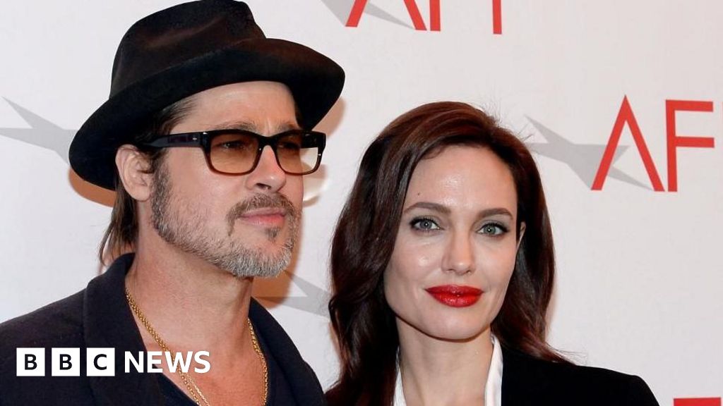 Angelina Jolie and Brad Pitt reach divorce deal