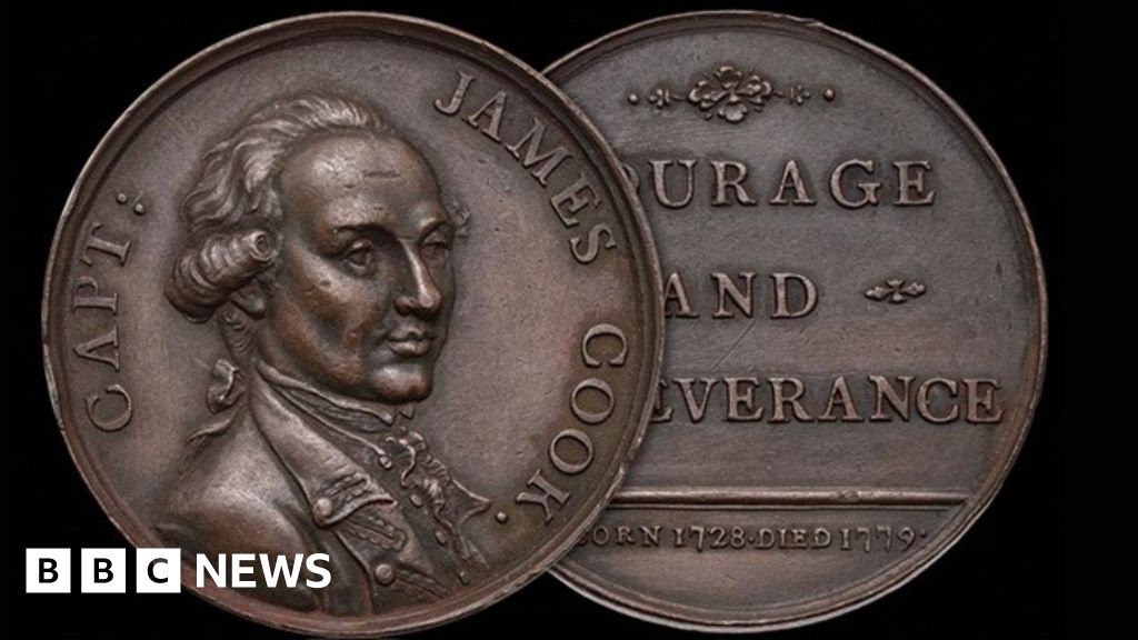 £25 car boot Captain Cook medal sold to Whitby museum for £5,000