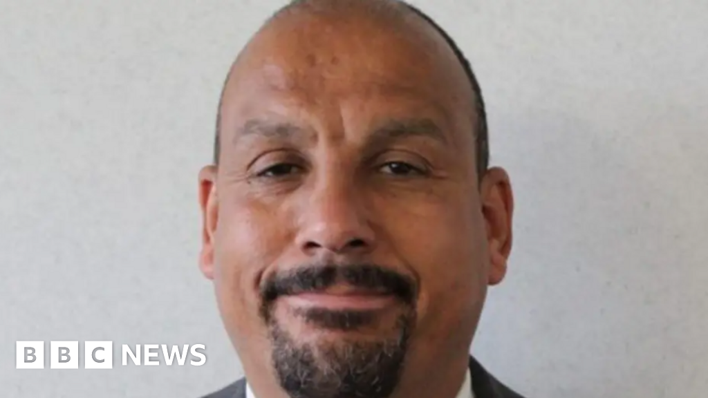 Councillor was rabble rousing crowd, court hears