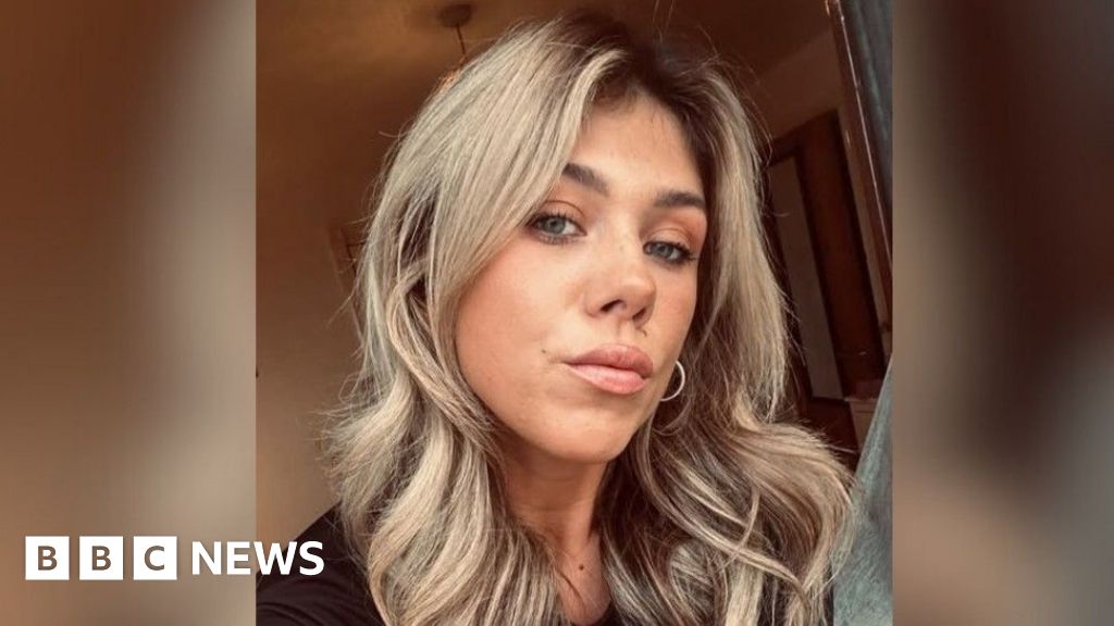 Man still being held on suspicion of murdering mother of two