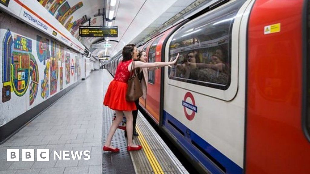 Night Tube: Piccadilly line services to resume