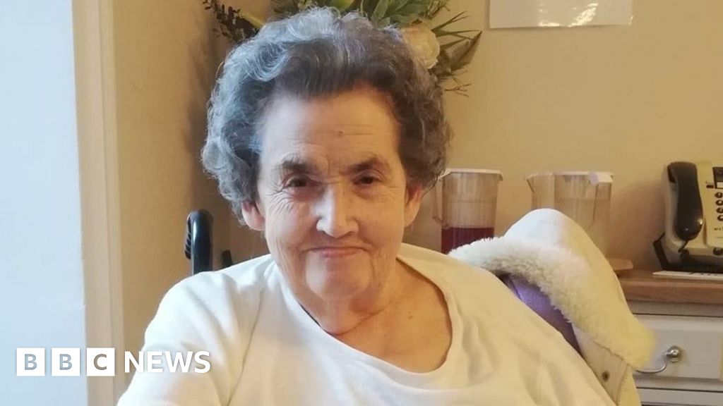 Folkstone: Elderly woman died in unwitnessed incident, inquest hears ...